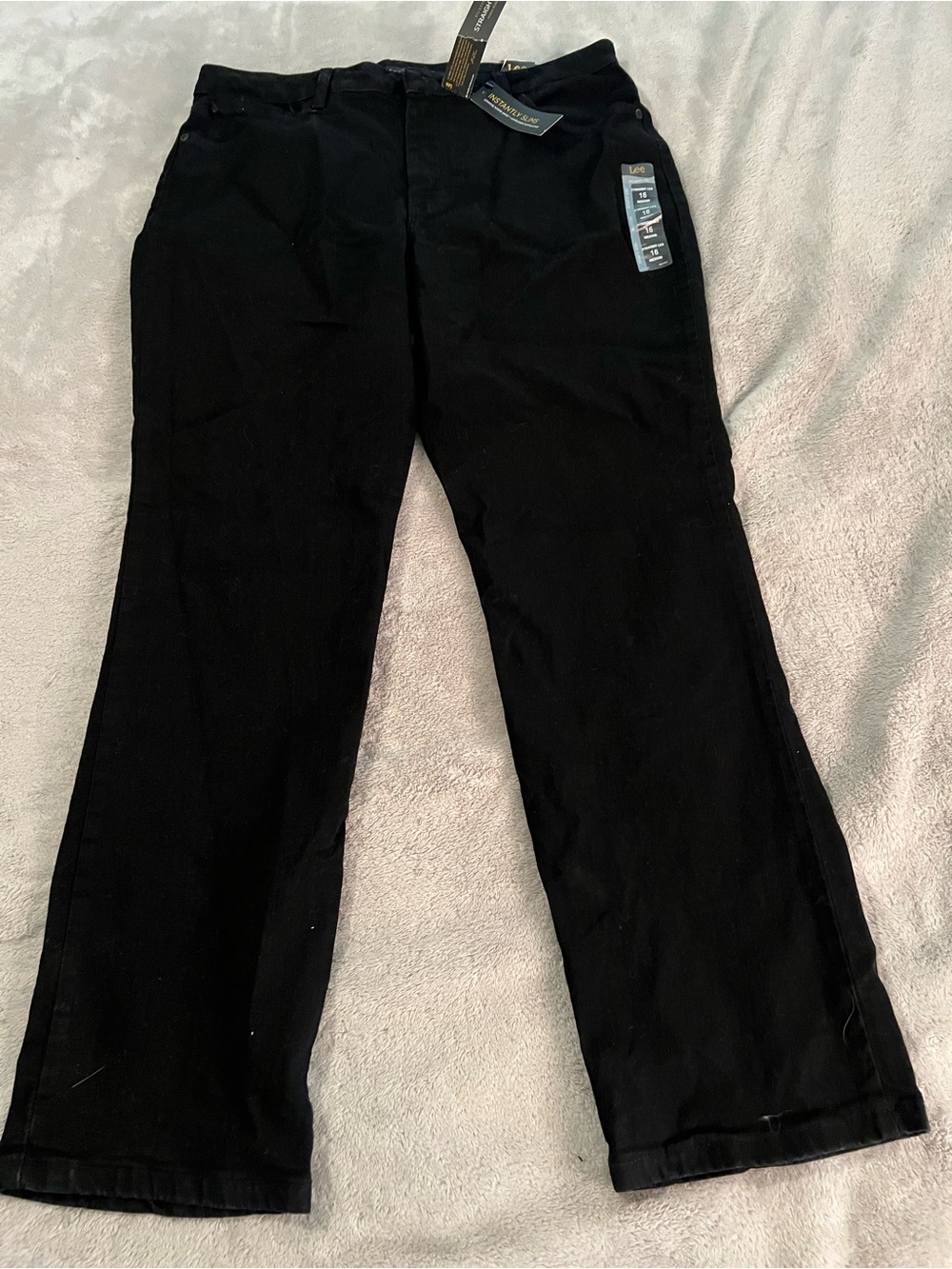 Lee Women’s Slimming Black Straight Fit Pants